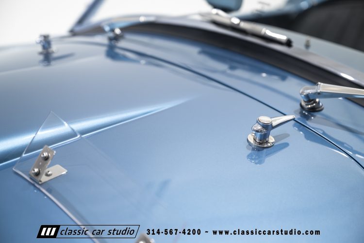 63_Shelby_Cobra_Bondurant_2283-24
