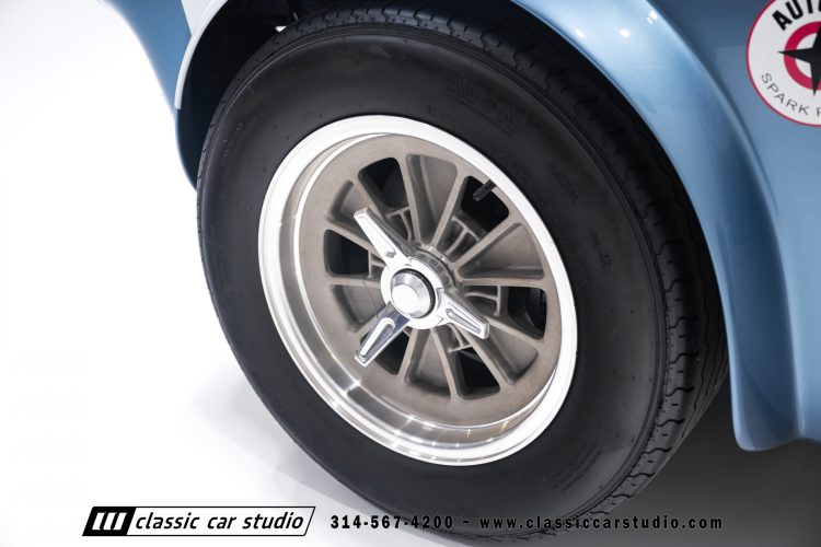 63_Shelby_Cobra_Bondurant_2283-32