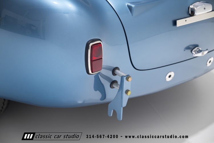 63_Shelby_Cobra_Bondurant_2283-51