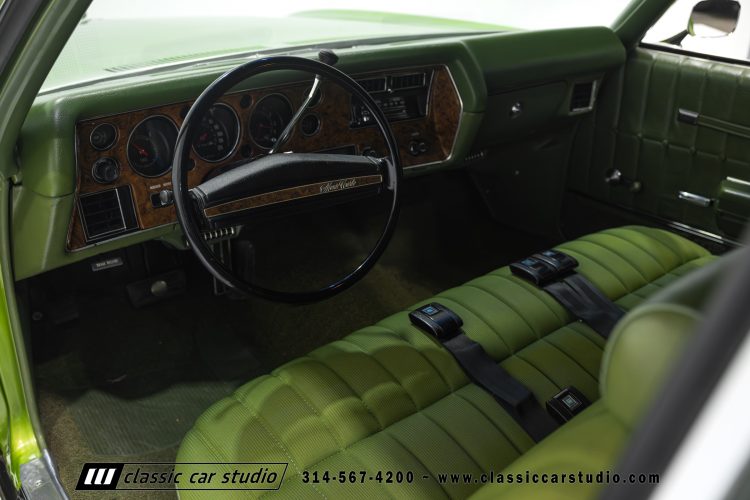 71_Chevrolet_Monte_Carlo_2285-100