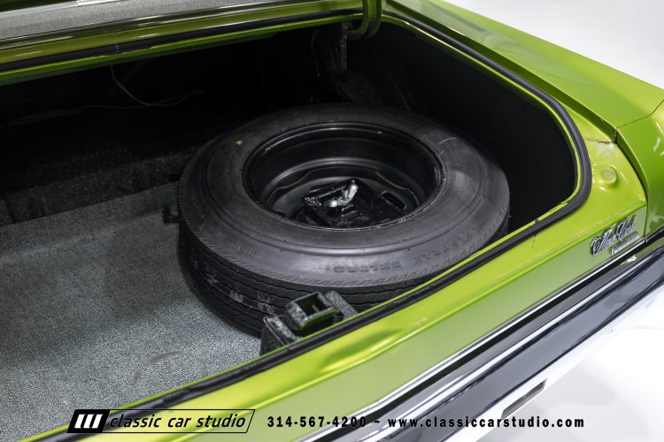 71_Chevrolet_Monte_Carlo_2285-126