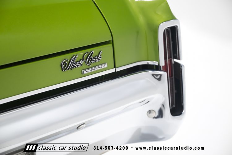 71_Chevrolet_Monte_Carlo_2285-47