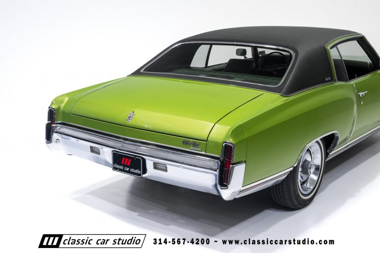 71_Chevrolet_Monte_Carlo_2285-52