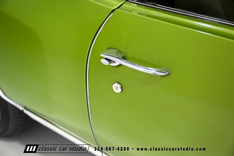 71_Chevrolet_Monte_Carlo_2285-61