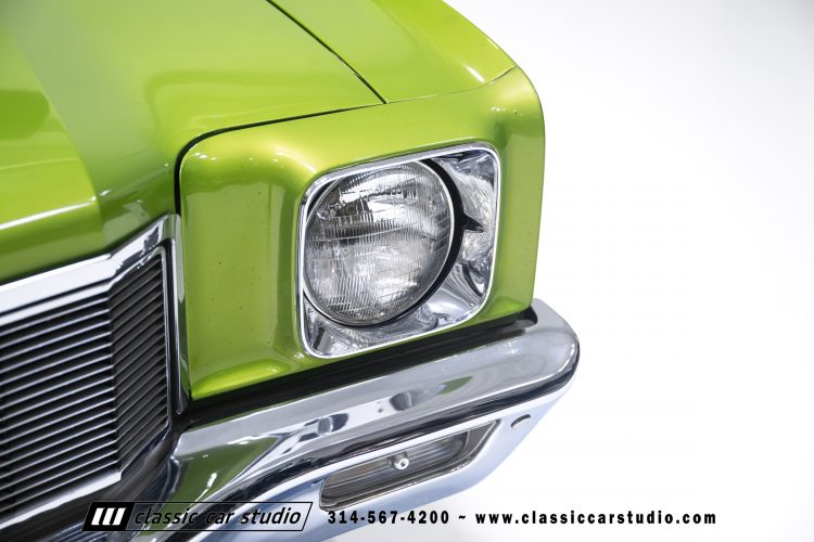 71_Chevrolet_Monte_Carlo_2285-74