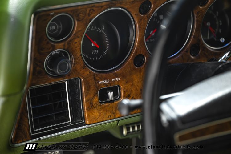 71_Chevrolet_Monte_Carlo_2285-84
