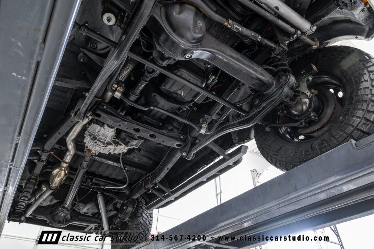 82_Toyota_Land_Cruiser_FJ60_2282-178