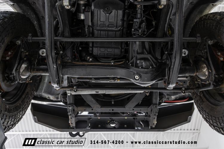 82_Toyota_Land_Cruiser_FJ60_2282-180