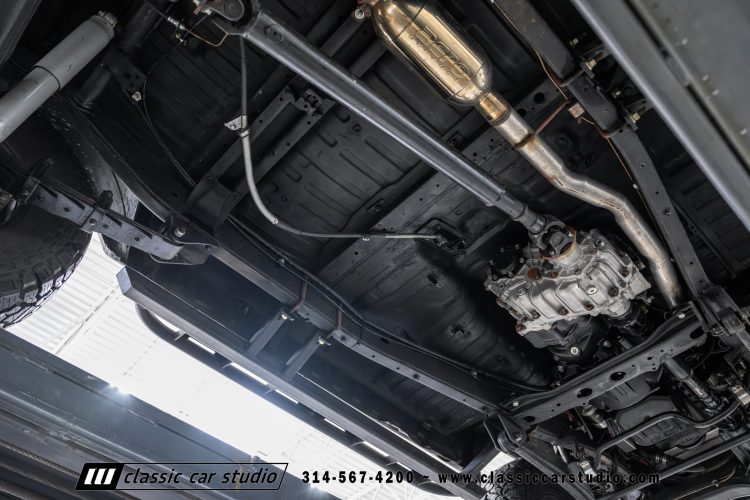 82_Toyota_Land_Cruiser_FJ60_2282-184