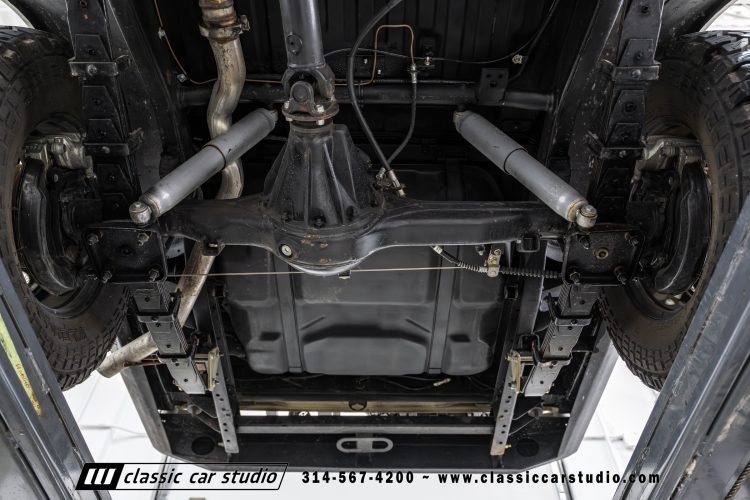 82_Toyota_Land_Cruiser_FJ60_2282-189