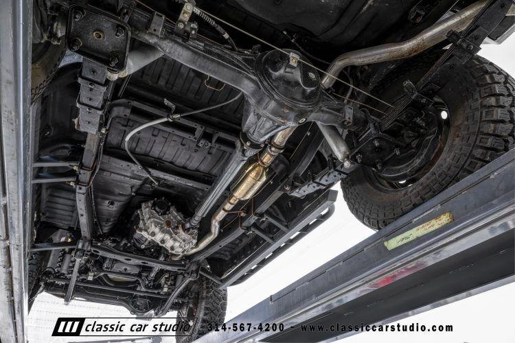 82_Toyota_Land_Cruiser_FJ60_2282-198