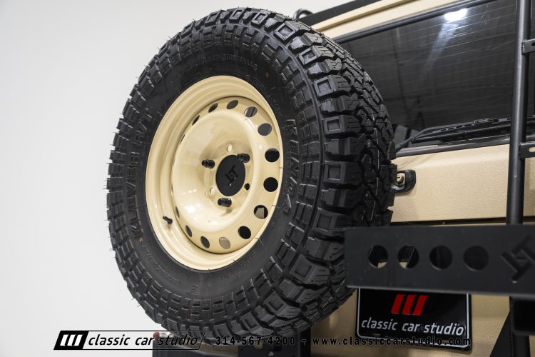 82_Toyota_Land_Cruiser_FJ60_2282-60