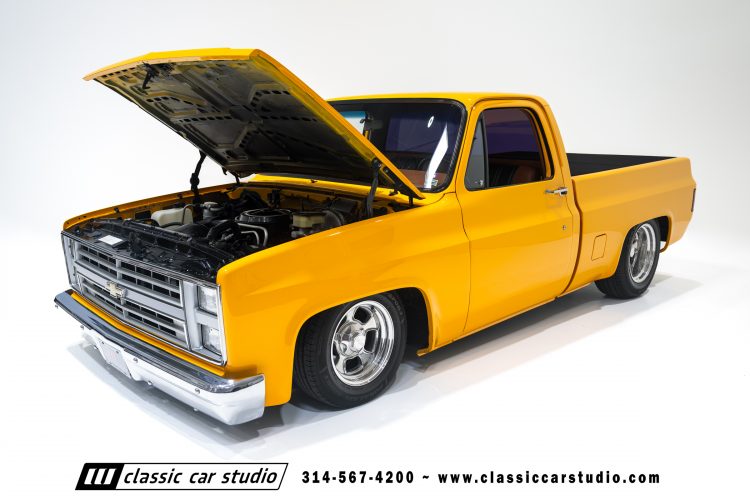 87_Chevrolet_C10_2265-112