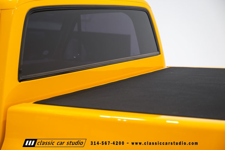 87_Chevrolet_C10_2265-37