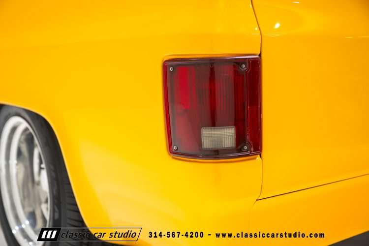 87_Chevrolet_C10_2265-44
