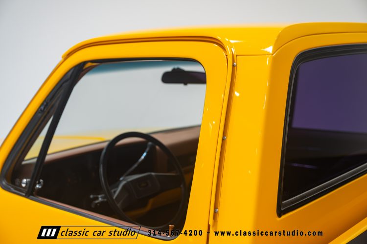 87_Chevrolet_C10_2265-46