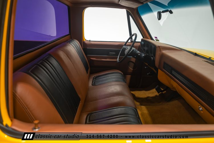 87_Chevrolet_C10_2265-66