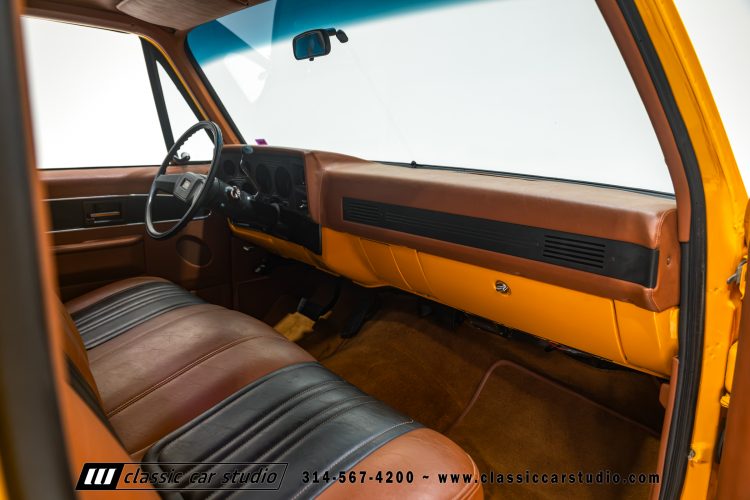87_Chevrolet_C10_2265-68
