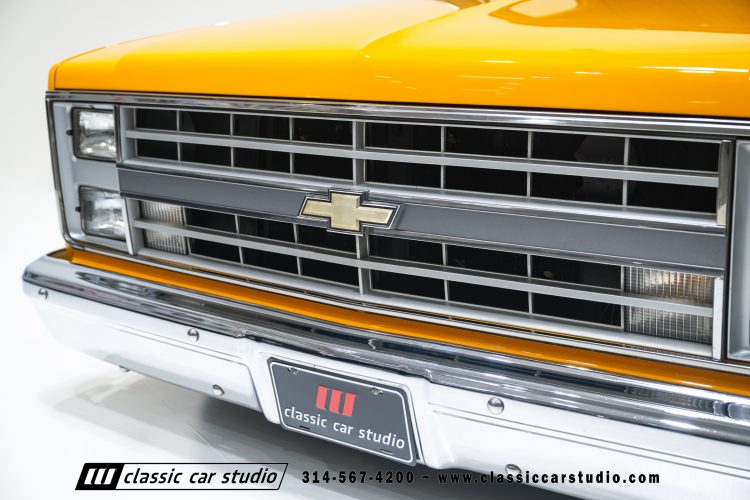 87_Chevrolet_C10_2265-7