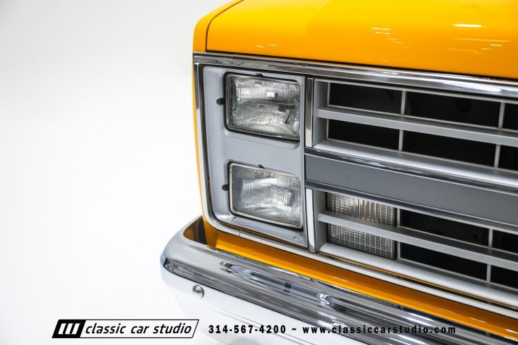 87_Chevrolet_C10_2265-8