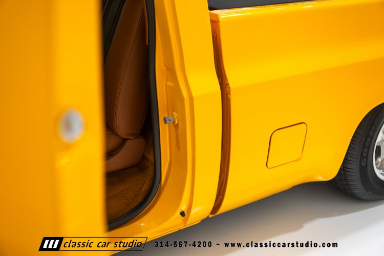 87_Chevrolet_C10_2265-85