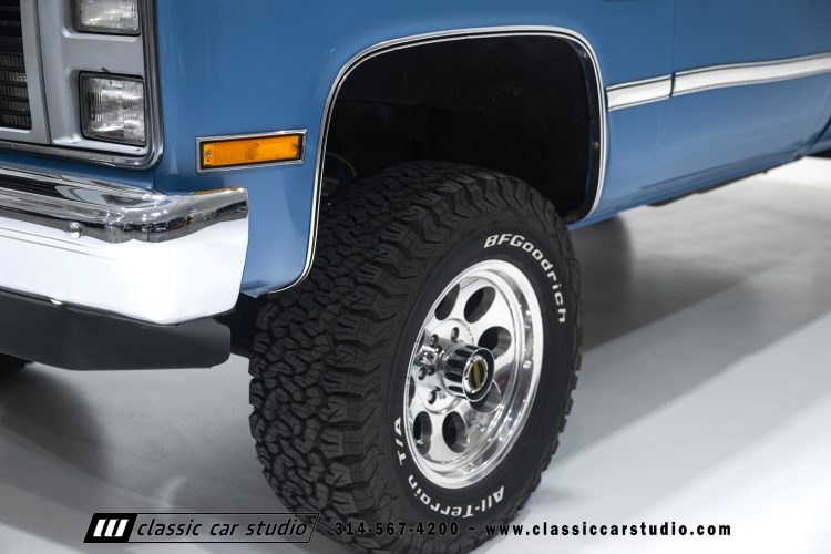 87_GMC_High_Sierra_2280-16