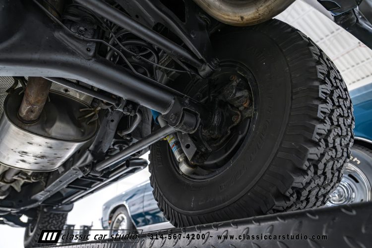 2014_Toyota_FJ_Cruiser_01_2284-158