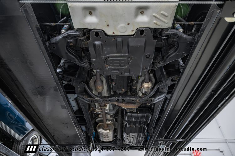 2014_Toyota_FJ_Cruiser_2284-141