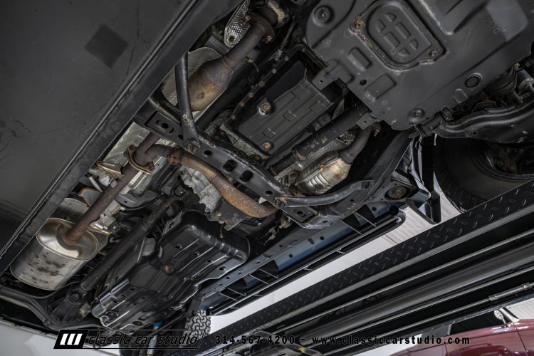 2014_Toyota_FJ_Cruiser_2284-143