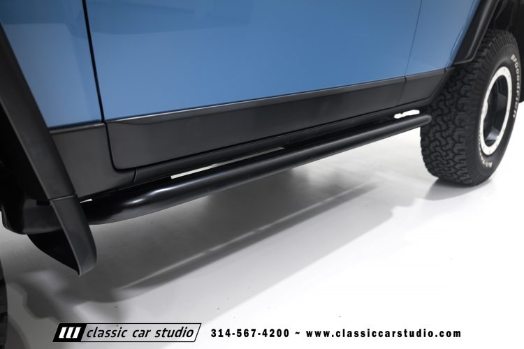 2014_Toyota_FJ_Cruiser_2284-27