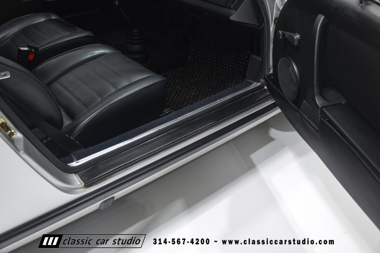 76_Porsche_912E_2287-103