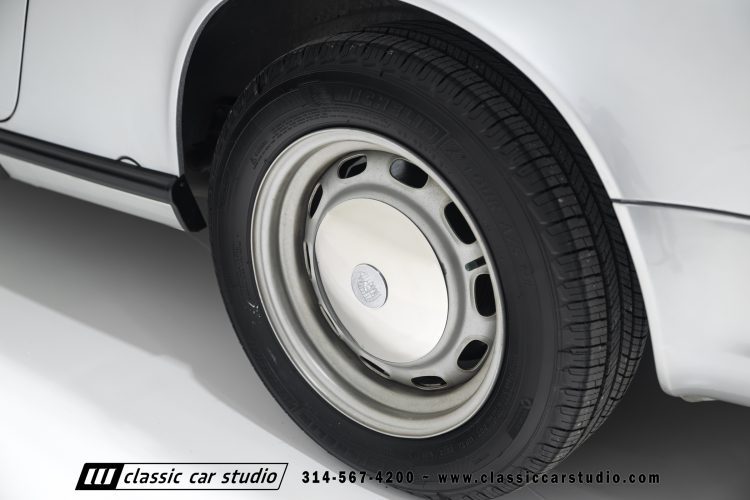 76_Porsche_912E_2287-33