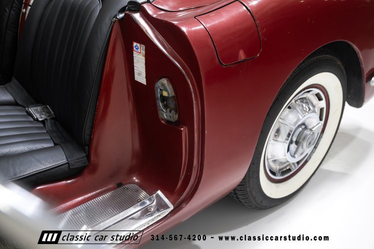 60_Chevrolet_Corvette_2289-129
