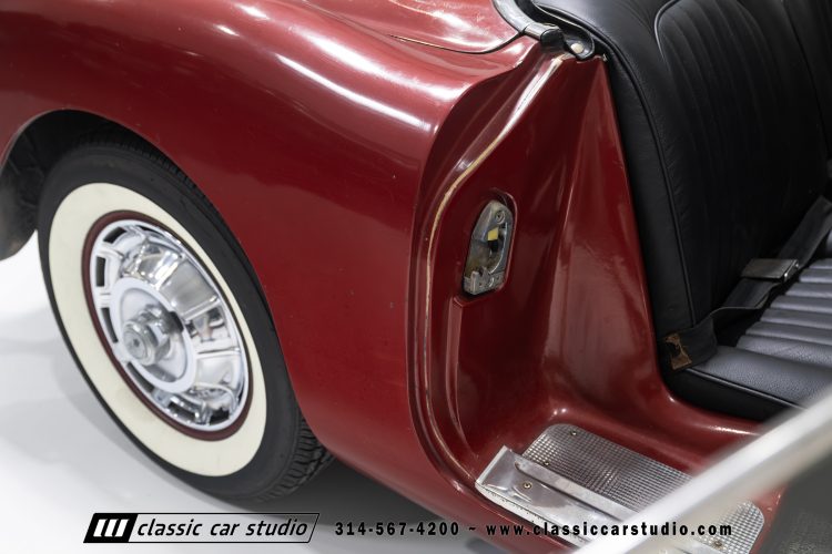 60_Chevrolet_Corvette_2289-140