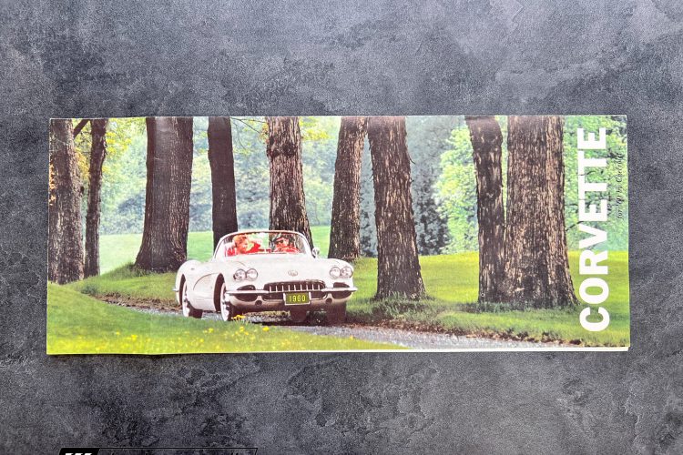 60_Chevrolet_Corvette_2289-167
