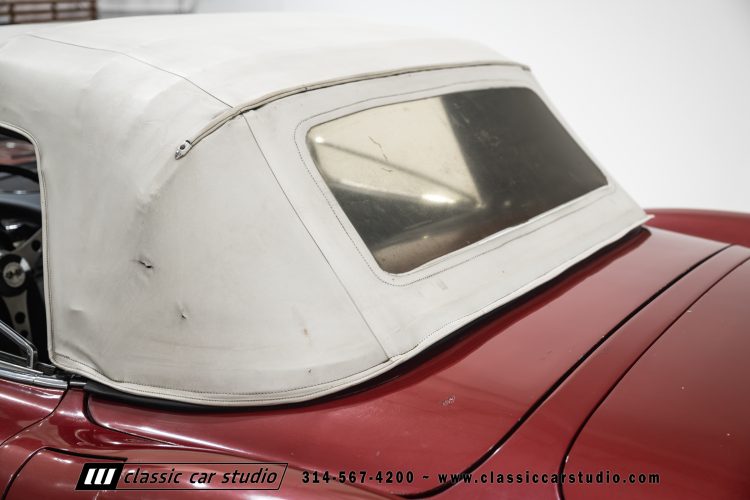60_Chevrolet_Corvette_2289-18