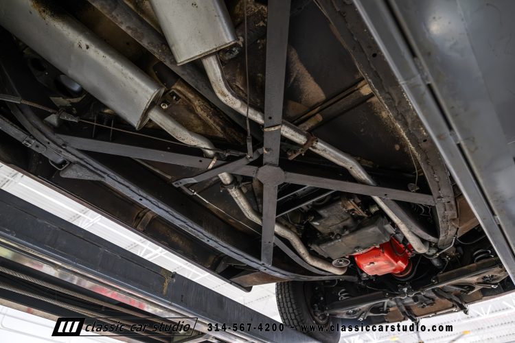 60_Chevrolet_Corvette_2289-185