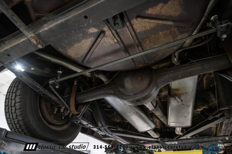 60_Chevrolet_Corvette_2289-186