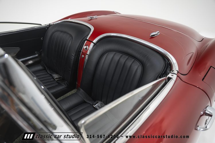 60_Chevrolet_Corvette_2289-47