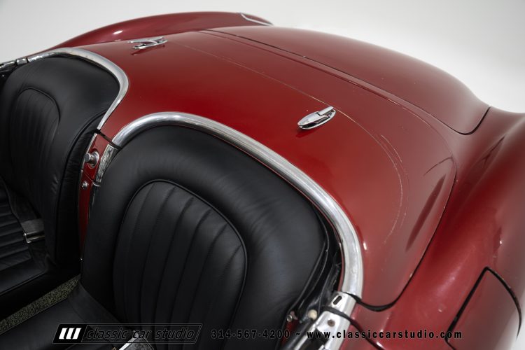 60_Chevrolet_Corvette_2289-51