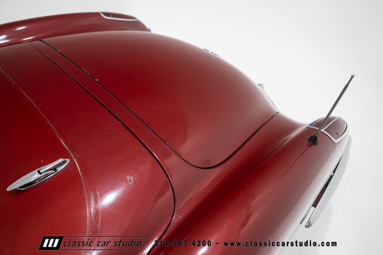 60_Chevrolet_Corvette_2289-52