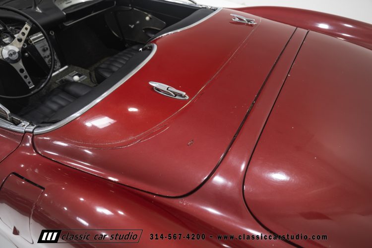 60_Chevrolet_Corvette_2289-53