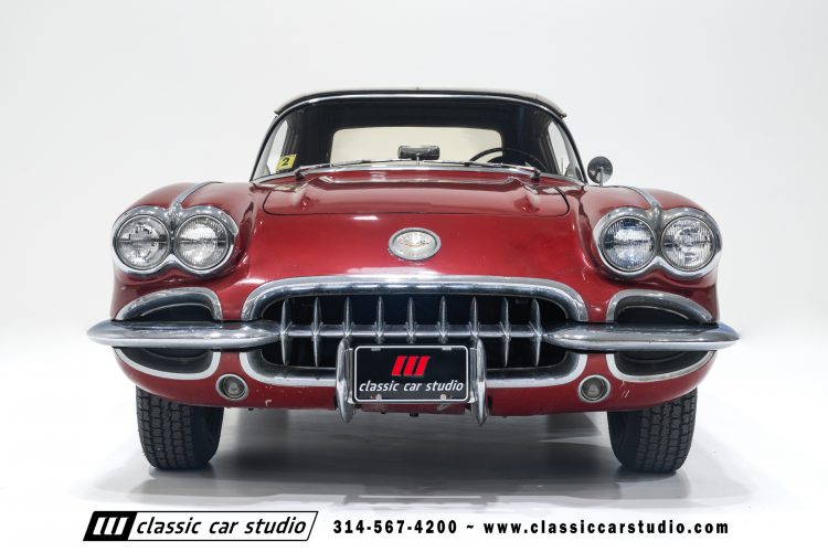 60_Chevrolet_Corvette_2289-6