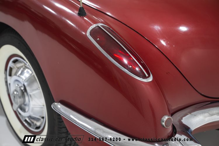 60_Chevrolet_Corvette_2289-60