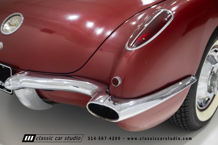 60_Chevrolet_Corvette_2289-79