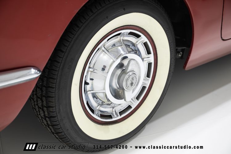 60_Chevrolet_Corvette_2289-83