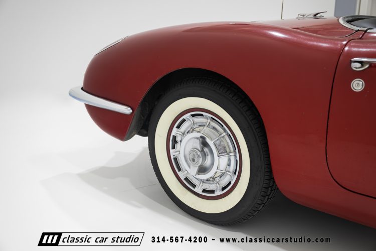 60_Chevrolet_Corvette_2289-86