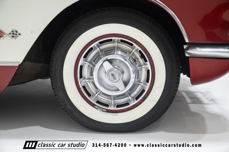 60_Chevrolet_Corvette_2289-93