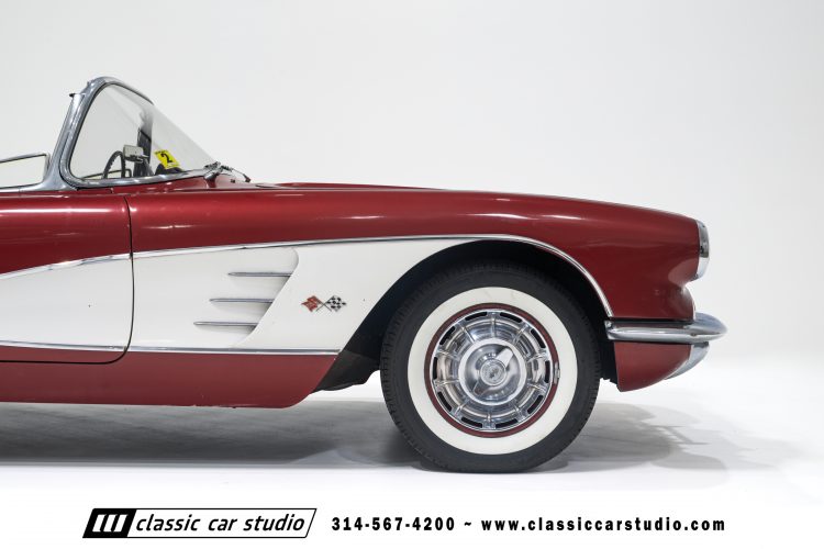 60_Chevrolet_Corvette_2289-94