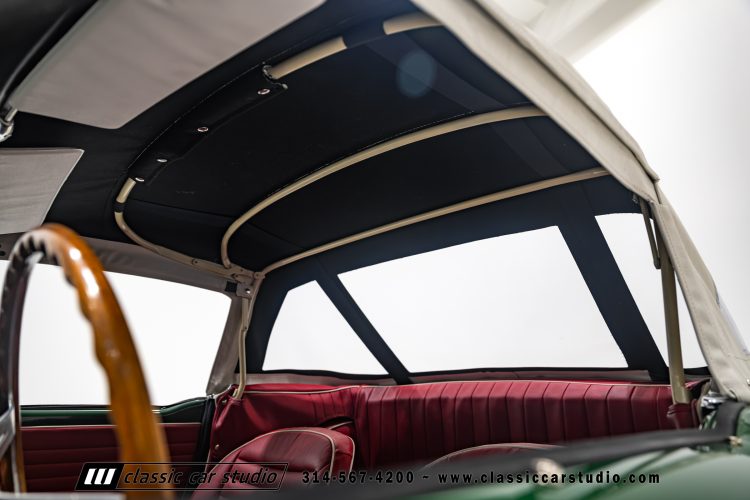 62_Triumph_TR-4_2288-14